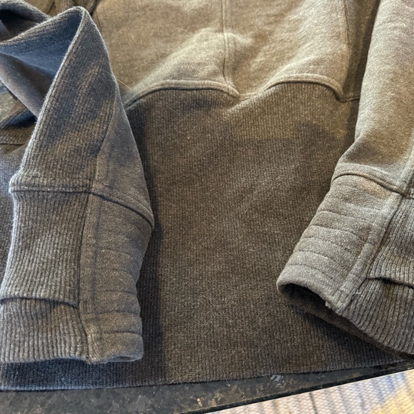 Lululemon Radiant Jacket Heathered Black - Picture 9 of 14